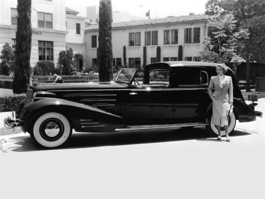  Cadillac V16 452-D Town Car 1934 года  (фото 1 из 1)